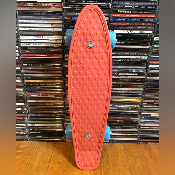 Other - New 17” Mini Cruiser